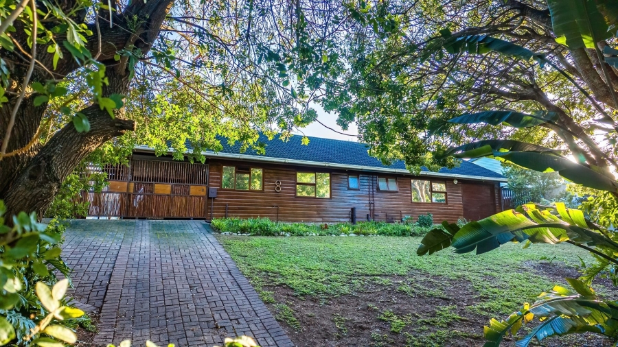 3 Bedroom Property for Sale in Sedgehill Western Cape